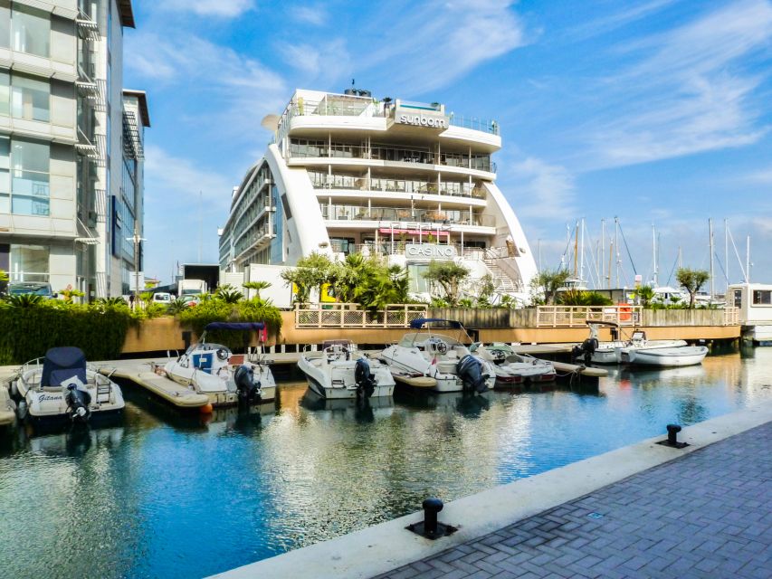 From Malaga: Day trip to Gibraltar and Dolphin Boat Tour - 90 minutes of dolphin watching in UNESCO marine waters