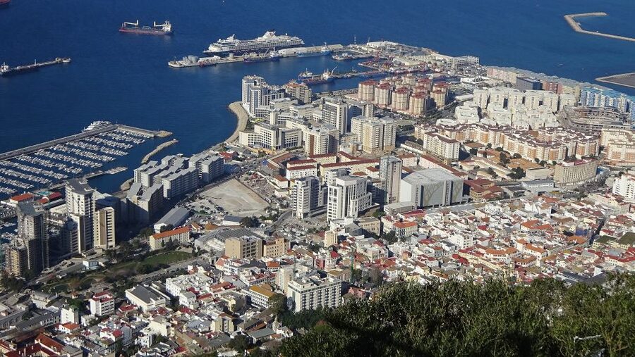 From Seville: Private Tour of Gibraltar - Getting the views right: upper rock tickets and timing
