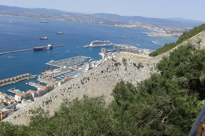 Gibraltar Inside Out Extended Tour 2.30hrs - Napier of Magdala 100 Ton Gun: Gibraltar’s Big-Weapon Reality Check