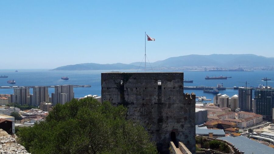 Gibraltar Sightseeing: Private Classic Tour with a Local - Entering The Rock with your own local driver-guide
