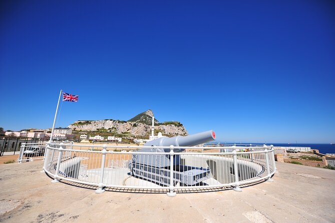Private Gibraltar Victory Gold Tour 2.30hrs - Top of the Rock Skywalk and the Barbary Macaques: Views Plus a Short, Real Wildlife Moment