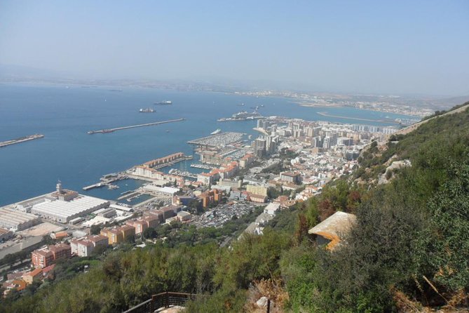 Upper Rock Walking Tour - Tour logistics: timing, meeting point, and how the day is paced